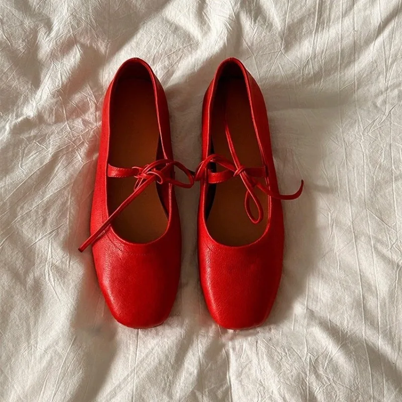 Women Real Leather Shoes for Casual Low Heels Shoes Designer's Red Ballet Shoes Classic Flats Shoe Spring Office Lady Footwear
Women Real Leather Shoes for Casual Low Heels Shoes Designer's Red Ballet Shoes Classic Flats Shoe Spring Office Lady Footwear