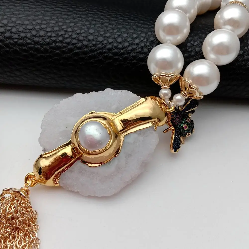 KKGEM Natural 35x47mm White Quartz Slice Cultured Pearl Pendant White Round Sea Shell Pearl Necklace Cz Pave Insect Charm
KKGEM Natural 35x47mm White Quartz Slice Cultured Pearl Pendant White Round Sea Shell Pearl Necklace Cz Pave Insect Charm