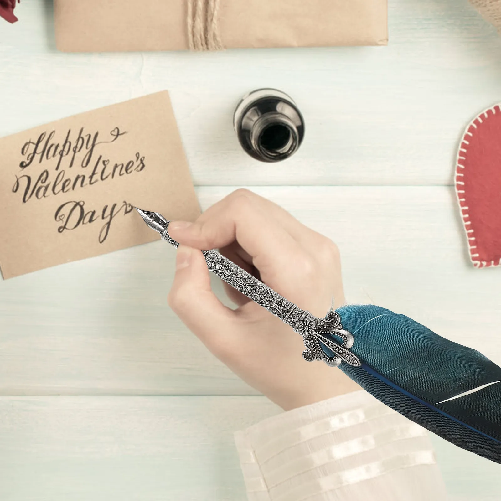 Набор для каллиграфии: перьевая ручка-кисть с 5 сменными наконечниками для письма, рисования и практики живописи
Набор для каллиграфии: перьевая ручка-кисть с 5 сменными наконечниками для письма, рисования и практики живописи