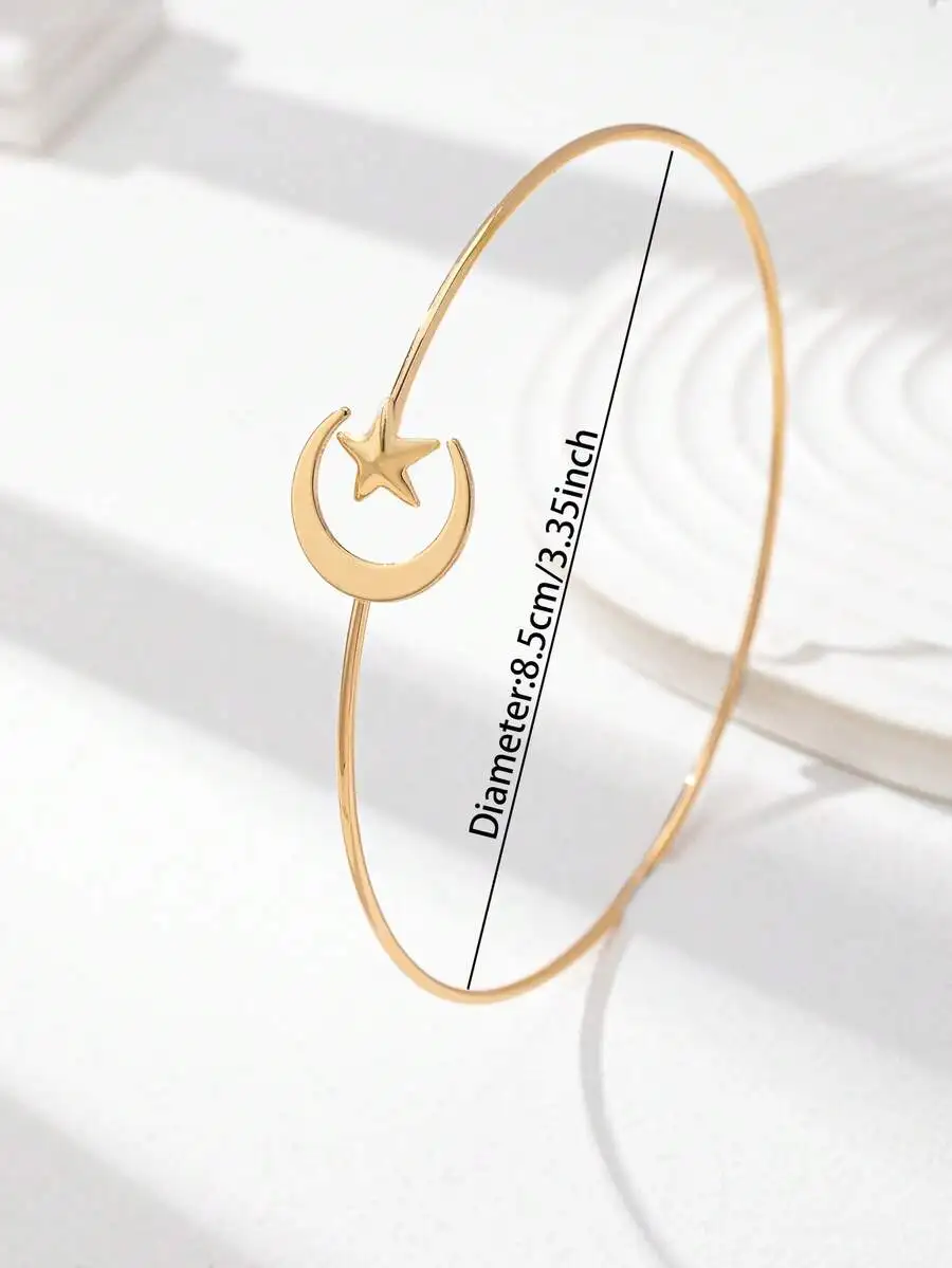 Star And Moon Pattern Metal Arm Cuff Bracelet For Women
Star And Moon Pattern Metal Arm Cuff Bracelet For Women