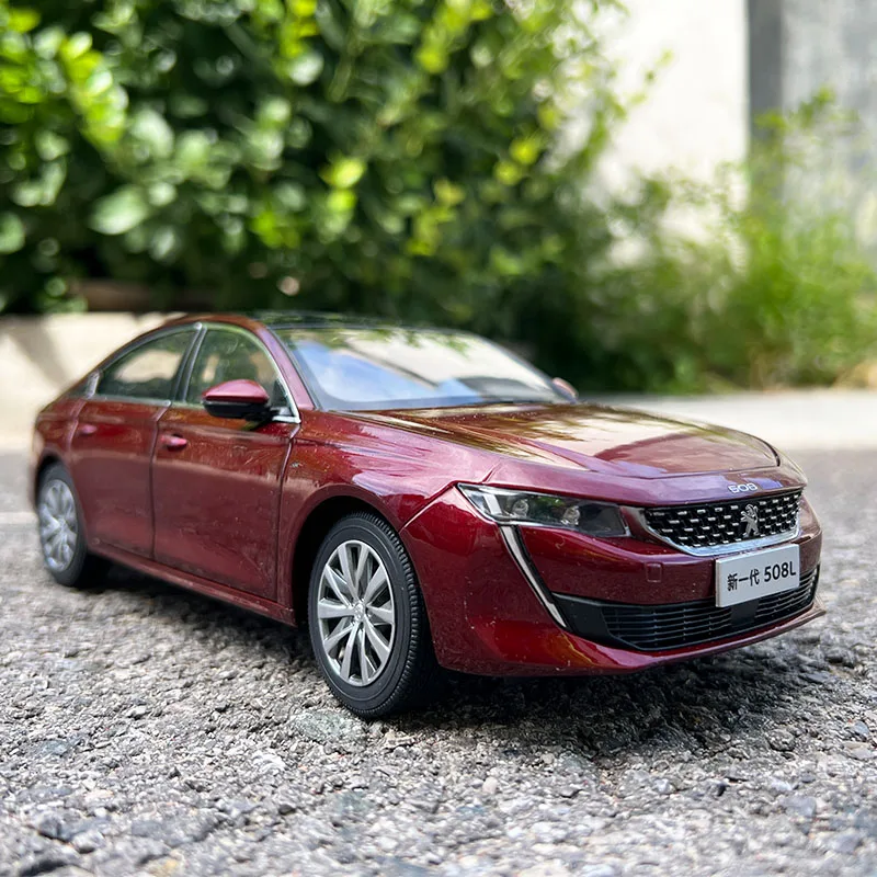 Dealer Edition Car Model,1:18 DF PEUGEOT 508L New 508,Diecast Model for Collections,Display and Gift for Friends
Dealer Edition Car Model,1:18 DF PEUGEOT 508L New 508,Diecast Model for Collections,Display and Gift for Friends