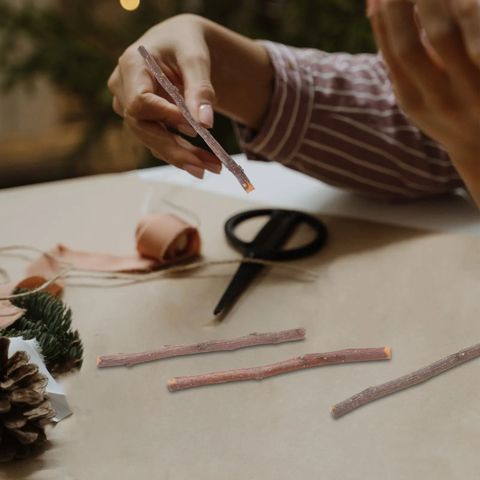 40 шт. деревянных палочек в деревенском стиле, натуральные ветки для поделок, декоративные деревянные заготовки для рукоделия, ветки из натурального дерева
40 шт. деревянных палочек в деревенском стиле, натуральные ветки для поделок, декоративные деревянные заготовки для рукоделия, ветки из натурального дерева