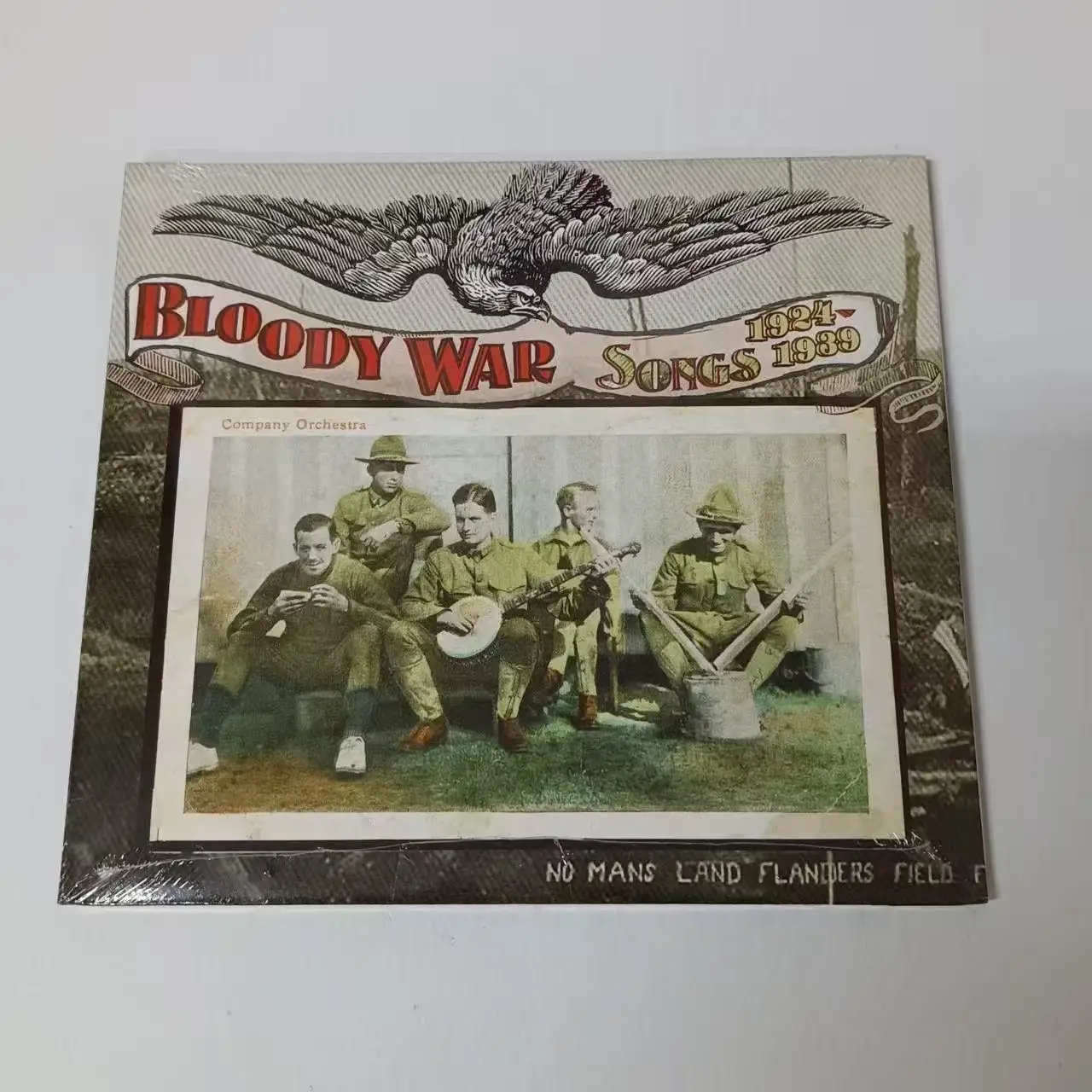 Country music Bloody War:Songs 1924-1939 European and US version Music CD Album Music Record Cosplay Walkman Car Soundtrack
Country music Bloody War:Songs 1924-1939 European and US version Music CD Album Music Record Cosplay Walkman Car Soundtrack