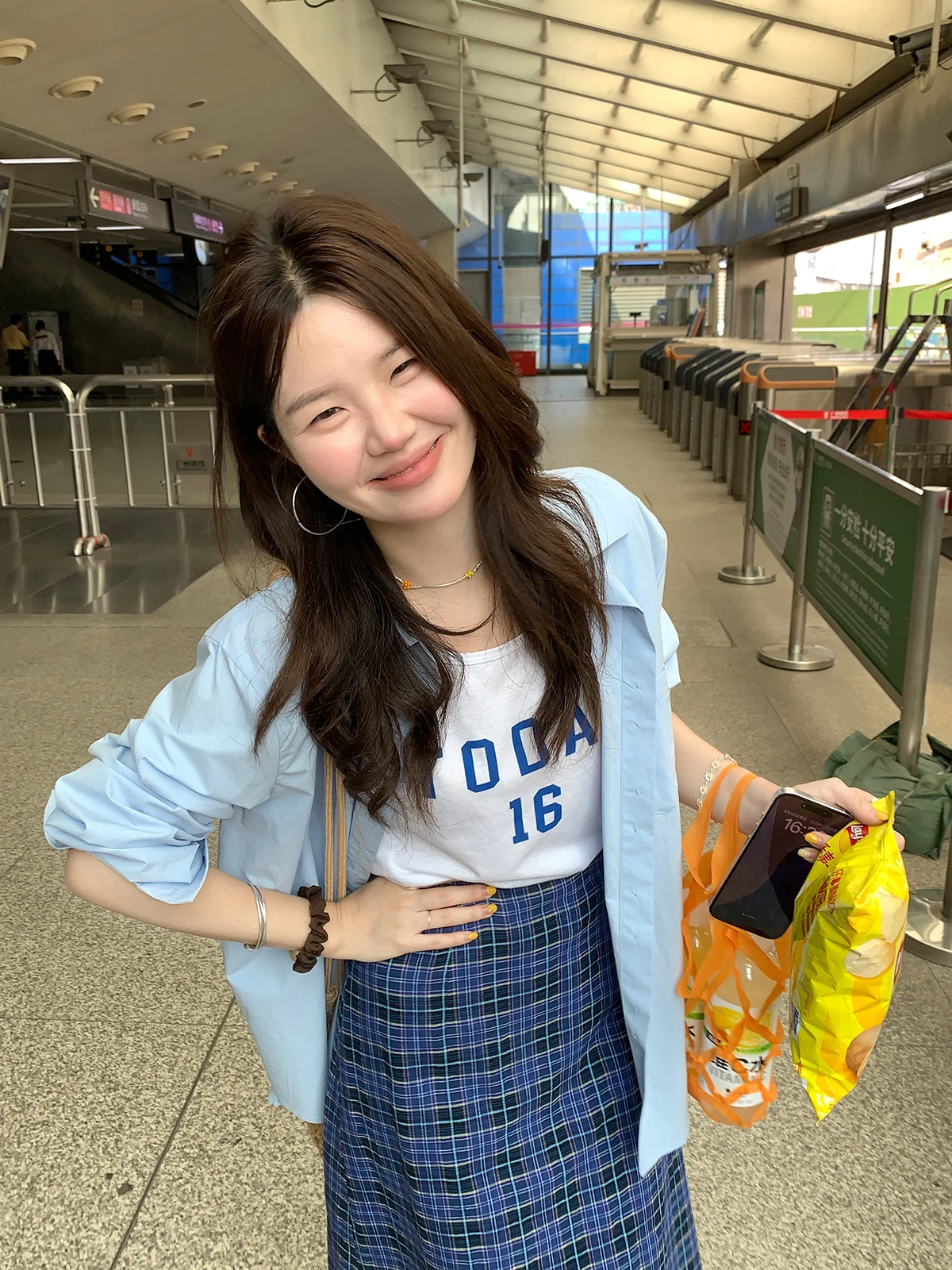 Loose Long Sve Women's irt Thin Summer Outdoor Wear Korean Sle Initial Summer Clear Blue Fire Fire Fire C32698HH52
Loose Long Sve Women's irt Thin Summer Outdoor Wear Korean Sle Initial Summer Clear Blue Fire Fire Fire C32698HH52