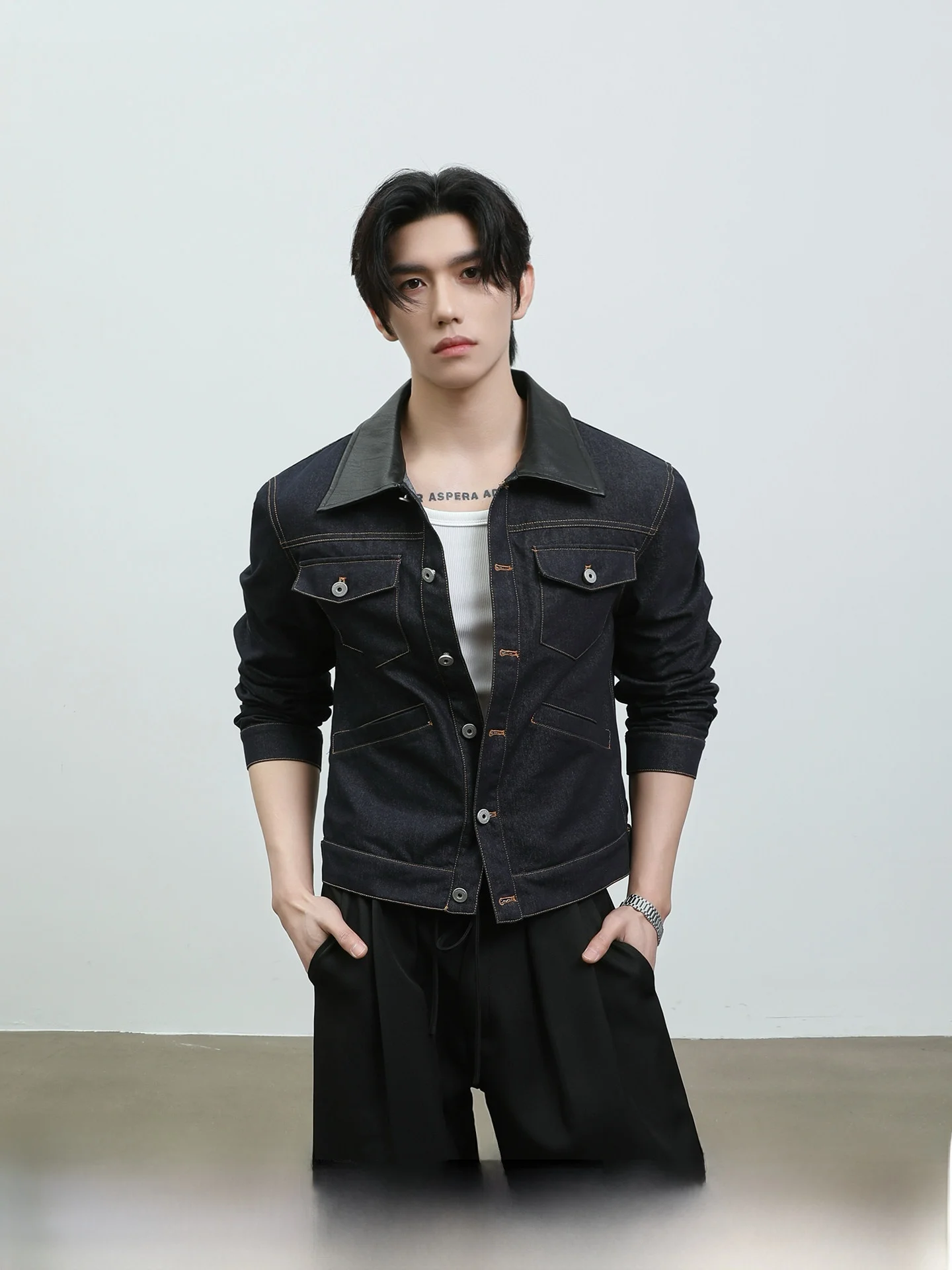 Turntide Rusa Casual ort Denim Jaet Men's Loose Fit Zipper Decoration PU Collar Splicing Workwear Cotton Polyester Le...
Turntide Rusa Casual ort Denim Jaet Men's Loose Fit Zipper Decoration PU Collar Splicing Workwear Cotton Polyester Le...