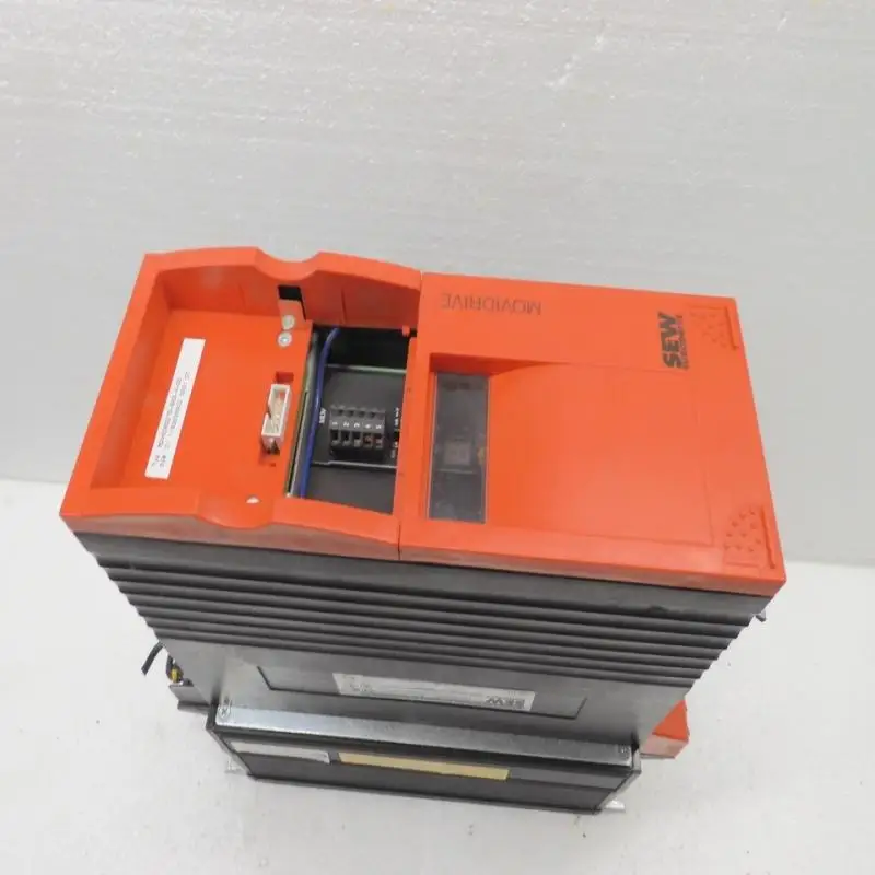 New Original Ready Stock MDV60A0075-5A3-4-00 Industrial Automation PAC Dedicated PLC Programming Controller
New Original Ready Stock MDV60A0075-5A3-4-00 Industrial Automation PAC Dedicated PLC Programming Controller