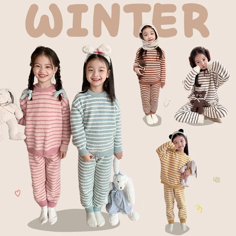 Children's Warm Soft Cotton Candy Warm Set 2023 Winter New Girls' Baby Plush Stripe Home Suit Set
Children's Warm Soft Cotton Candy Warm Set 2023 Winter New Girls' Baby Plush Stripe Home Suit Set