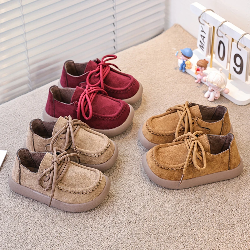 Suede Kids Shoes Autumn New Soft Sole Boys Loafer Shoe Girls Soft Leather Shoe British Retro Casual Flat Shoes Children Sneakers
Suede Kids Shoes Autumn New Soft Sole Boys Loafer Shoe Girls Soft Leather Shoe British Retro Casual Flat Shoes Children Sneakers