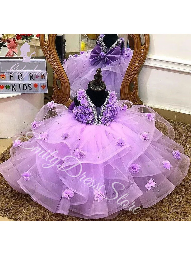 Customized Lace Tulle Flower Girl Dresses For Wedding Appliques Pearls Puffy Kids Birthday Party First Communion Ball Gown
Customized Lace Tulle Flower Girl Dresses For Wedding Appliques Pearls Puffy Kids Birthday Party First Communion Ball Gown