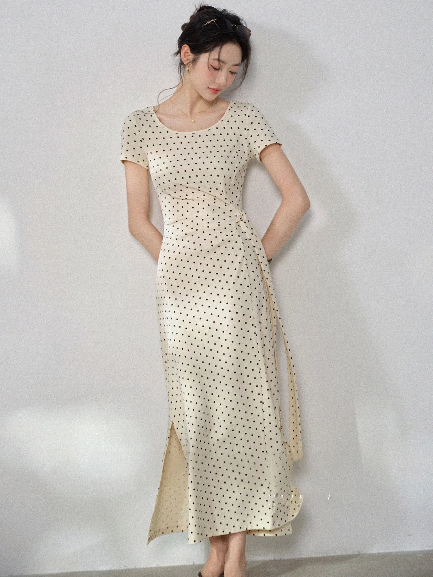 Spybunny Summer Polka Dot Color Block Gored Skirt Dress Women's Hepburn Style Slimming Long Dress French Style A-Line Dress
Spybunny Summer Polka Dot Color Block Gored Skirt Dress Women's Hepburn Style Slimming Long Dress French Style A-Line Dress