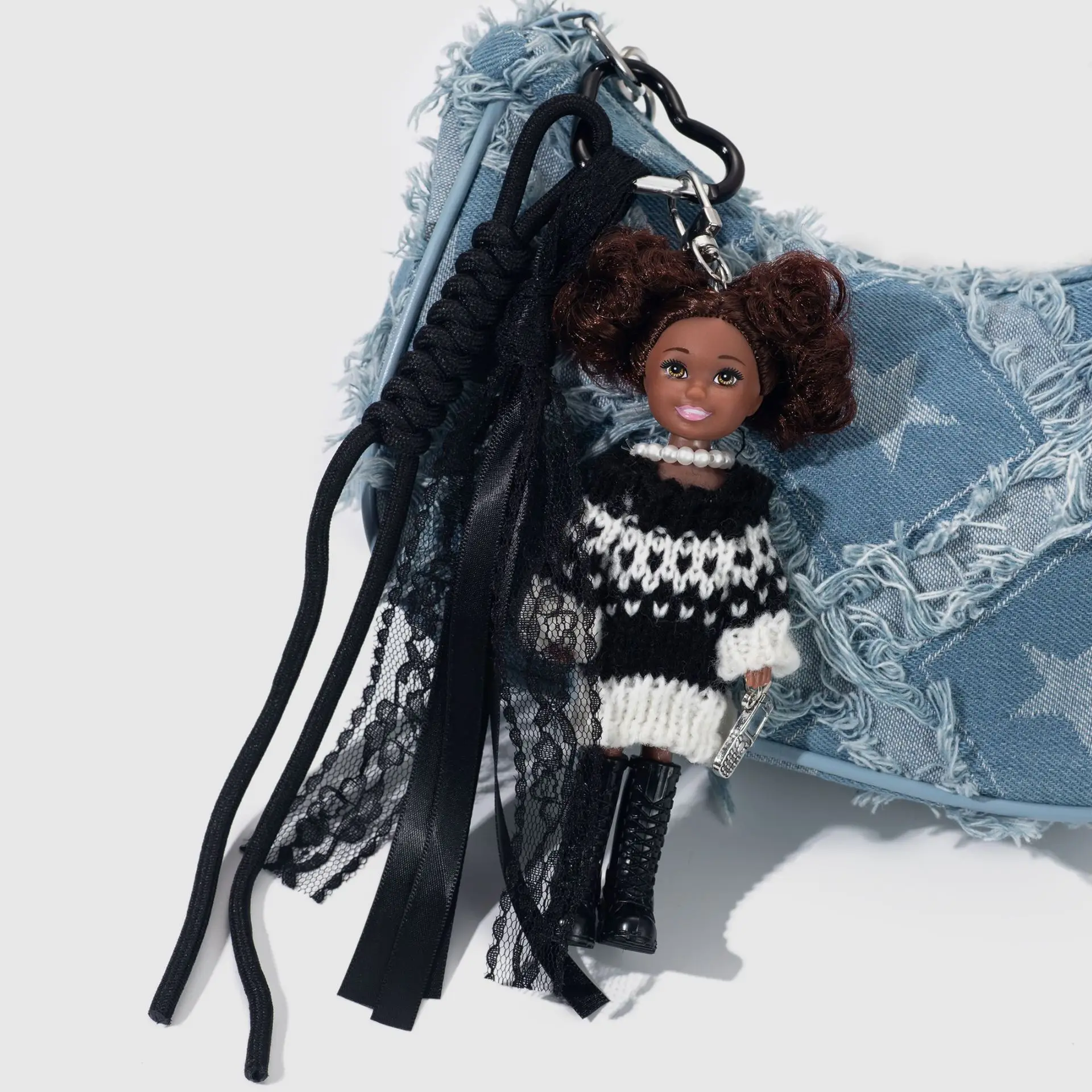 Fashion Curly Hair Black Skin African Girl Princess Doll Keychain Korean Version Bag Decor Small Pendant Cute Babi Doll Gifts
Fashion Curly Hair Black Skin African Girl Princess Doll Keychain Korean Version Bag Decor Small Pendant Cute Babi Doll Gifts