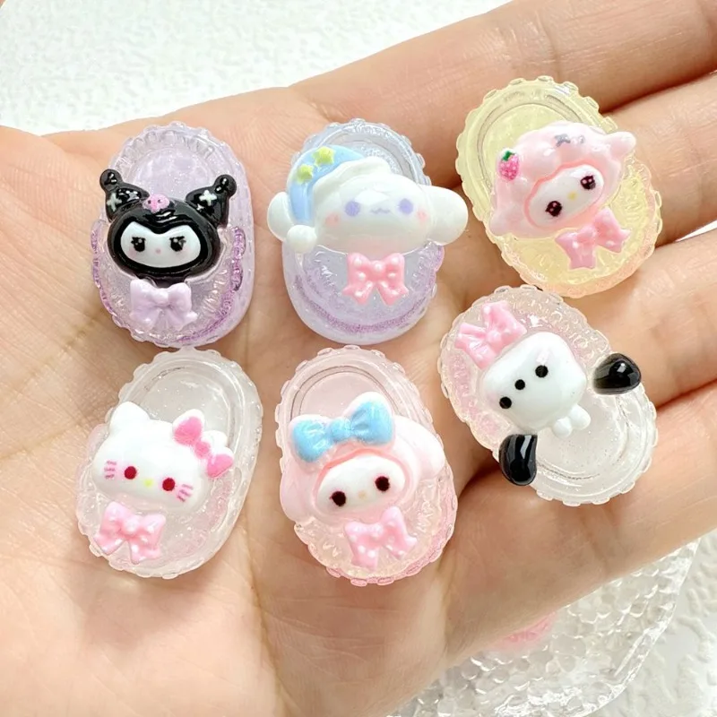 10 шт. Kawaii Sanrio My Melody Kuromi аниме Kawaii светящиеся аксессуары из смолы милые наклейки Cinnamoroll подарки для детей
10 шт. Kawaii Sanrio My Melody Kuromi аниме Kawaii светящиеся аксессуары из смолы милые наклейки Cinnamoroll подарки для детей
