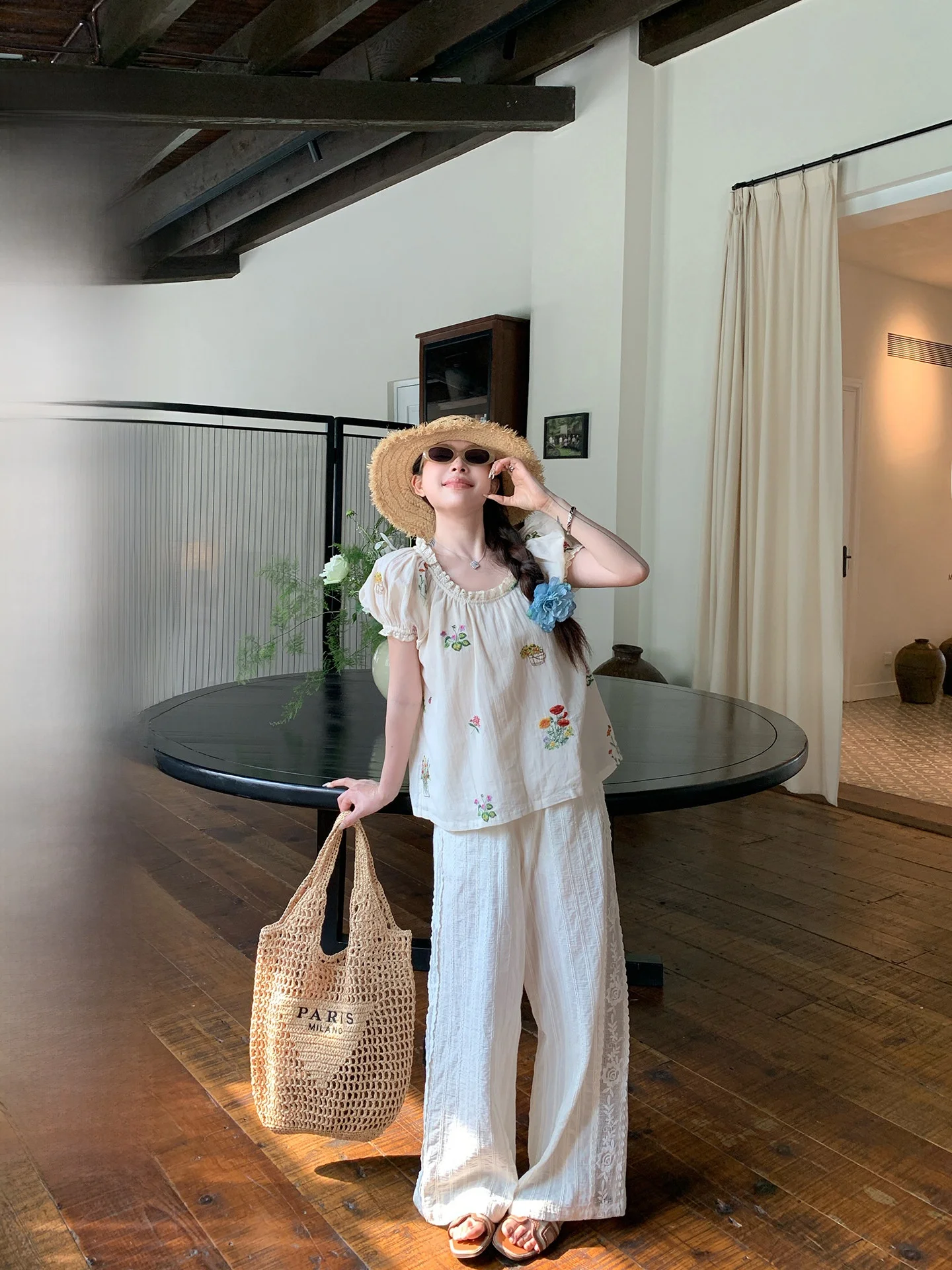 Evnsle Summer Loose Bubble ort Sve Embroidered Floral Doll Top Women's Sweet Sle round Ne Casual irt for Girls
Evnsle Summer Loose Bubble ort Sve Embroidered Floral Doll Top Women's Sweet Sle round Ne Casual irt for Girls