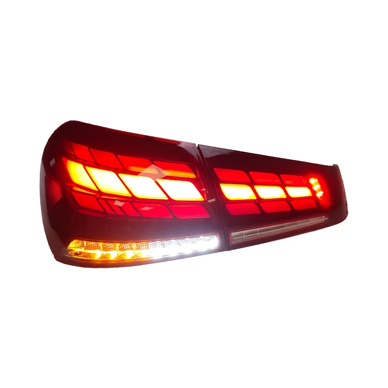 Suitable for 19-22 Mercedes-Benz A-Class tail light assembly modified LED fish scale racing lights
Suitable for 19-22 Mercedes-Benz A-Class tail light assembly modified LED fish scale racing lights