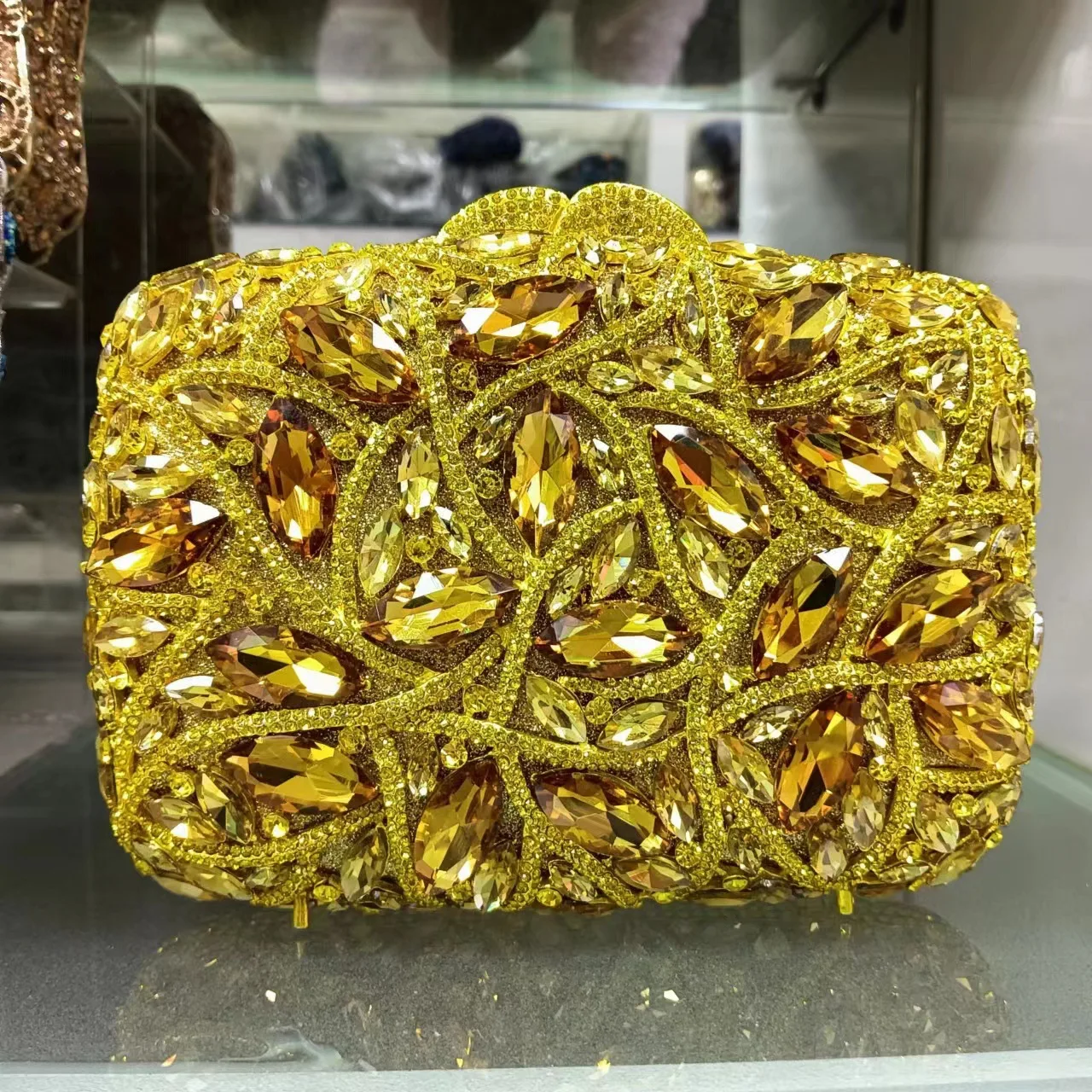 Свадебная красная/желтая/синяя сумка Gfit, вечерние клатчи со стразами, роскошные мини-женские вечерние кошельки для ужина, сумки с бриллиантами
Свадебная красная/желтая/синяя сумка Gfit, вечерние клатчи со стразами, роскошные мини-женские вечерние кошельки для ужина, сумки с бриллиантами