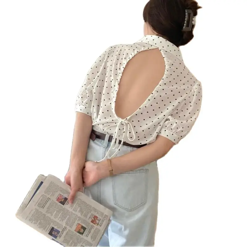 Hollowed Back Women Blouse Dot Printing Short Sleeves Turn Down Collar Adjustable Backhole Elegant Lady Summer Thin Blouse
Hollowed Back Women Blouse Dot Printing Short Sleeves Turn Down Collar Adjustable Backhole Elegant Lady Summer Thin Blouse