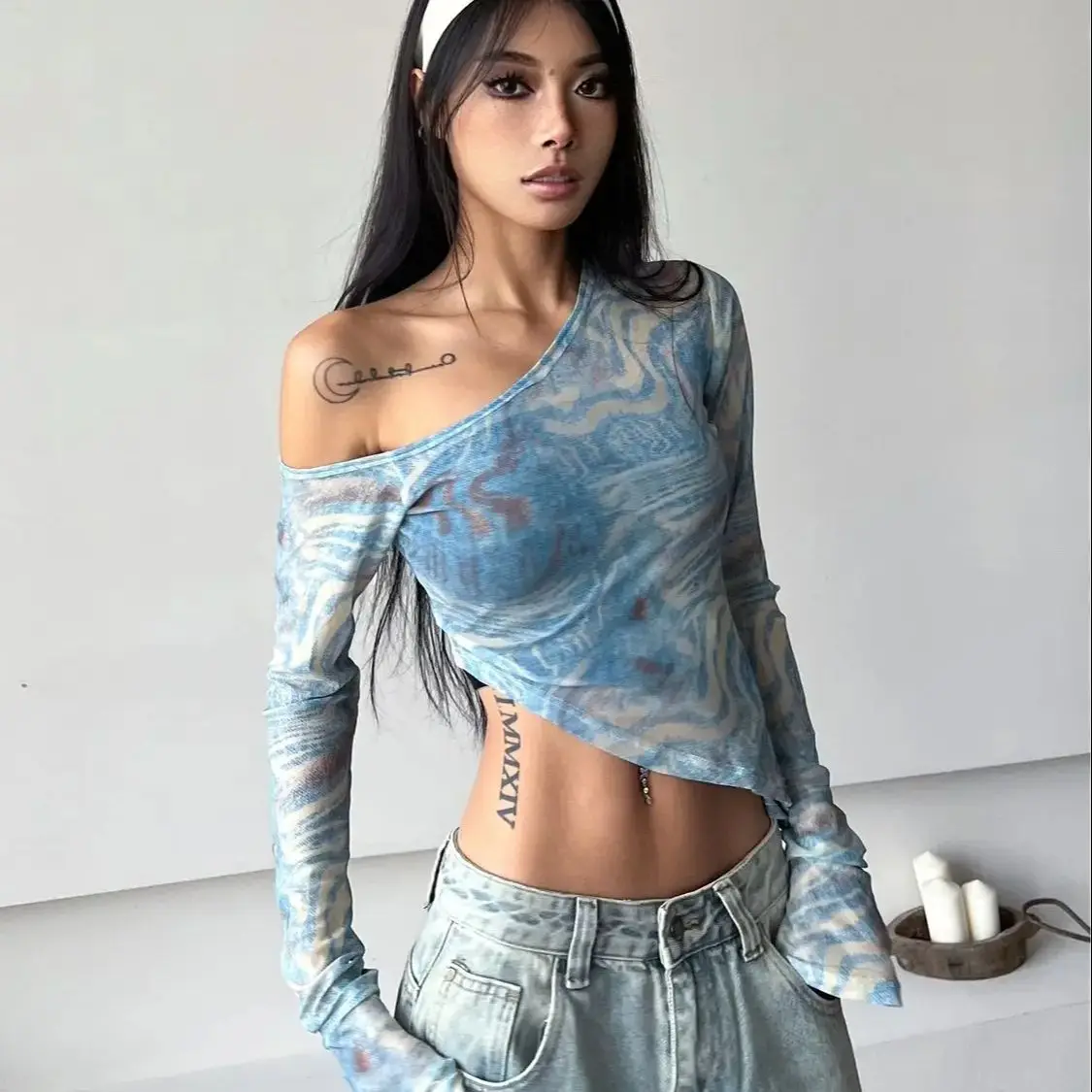 Harajuku T-Shirt Women Cropped Top Off Shoulder Slim Sheer Fashion Fall 2000 Top Irregular Casual Sexy
Harajuku T-Shirt Women Cropped Top Off Shoulder Slim Sheer Fashion Fall 2000 Top Irregular Casual Sexy