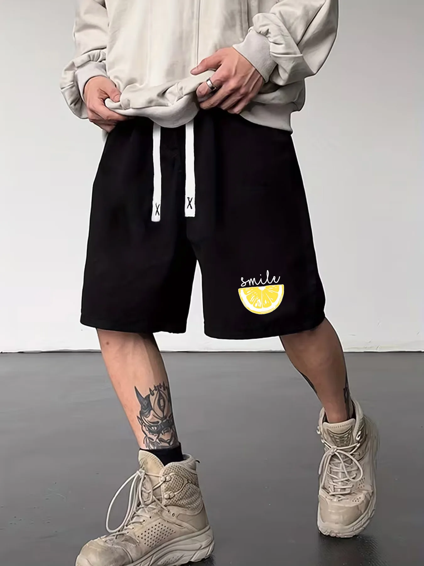 Men's Summer Fashion Lemon Print Casual Shorts Loose Fit Elastic Waistband with Drawstring Suitable for Everyday Wear
Men's Summer Fashion Lemon Print Casual Shorts Loose Fit Elastic Waistband with Drawstring Suitable for Everyday Wear