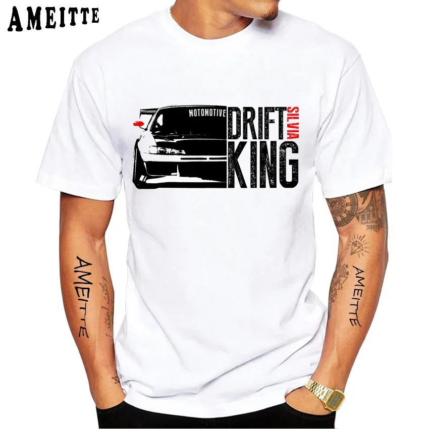 Drift King Silvia Classic T-Shirts Silvia S13 Criminal on Touge Style Japanese Race Car T-shirt Men Retro White JDM Sport Tees
Drift King Silvia Classic T-Shirts Silvia S13 Criminal on Touge Style Japanese Race Car T-shirt Men Retro White JDM Sport Tees