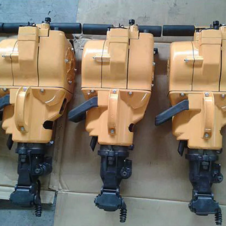 Engineering Construction Breaking Hammer Two-Stroke Portable Gasoline Hammer Portable Internal Combustion Rock Drill
Engineering Construction Breaking Hammer Two-Stroke Portable Gasoline Hammer Portable Internal Combustion Rock Drill