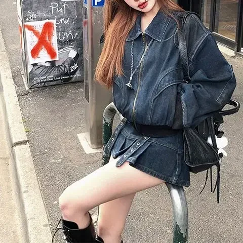 Conjunto Twede Feminino American Vintage Denim Suit 2024 Early Autumn New Motorcycle Jacket Pleated Skirt Two-piece Set
Conjunto Twede Feminino American Vintage Denim Suit 2024 Early Autumn New Motorcycle Jacket Pleated Skirt Two-piece Set