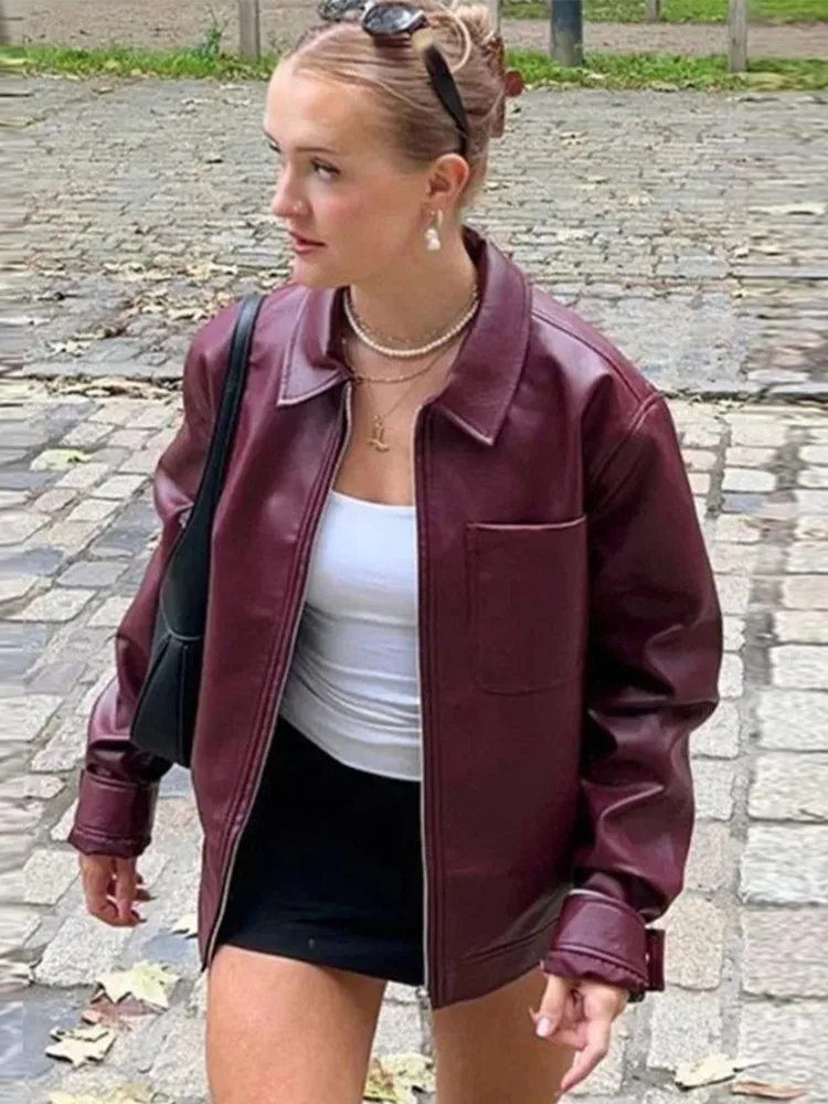 Retro Wine Red Zipper Leather Jackets Women Casual Loose Lapel Bomber Jacket with Pockets Female Autumn Fashion Street Outwear
Retro Wine Red Zipper Leather Jackets Women Casual Loose Lapel Bomber Jacket with Pockets Female Autumn Fashion Street Outwear