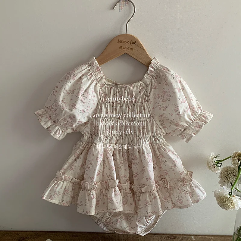 Summer Newborn Baby Girl Romper Short Sleeved Cotton Flower Print Korean Style Climbing Suit 0-24M Baby Girl Clothing
Summer Newborn Baby Girl Romper Short Sleeved Cotton Flower Print Korean Style Climbing Suit 0-24M Baby Girl Clothing
