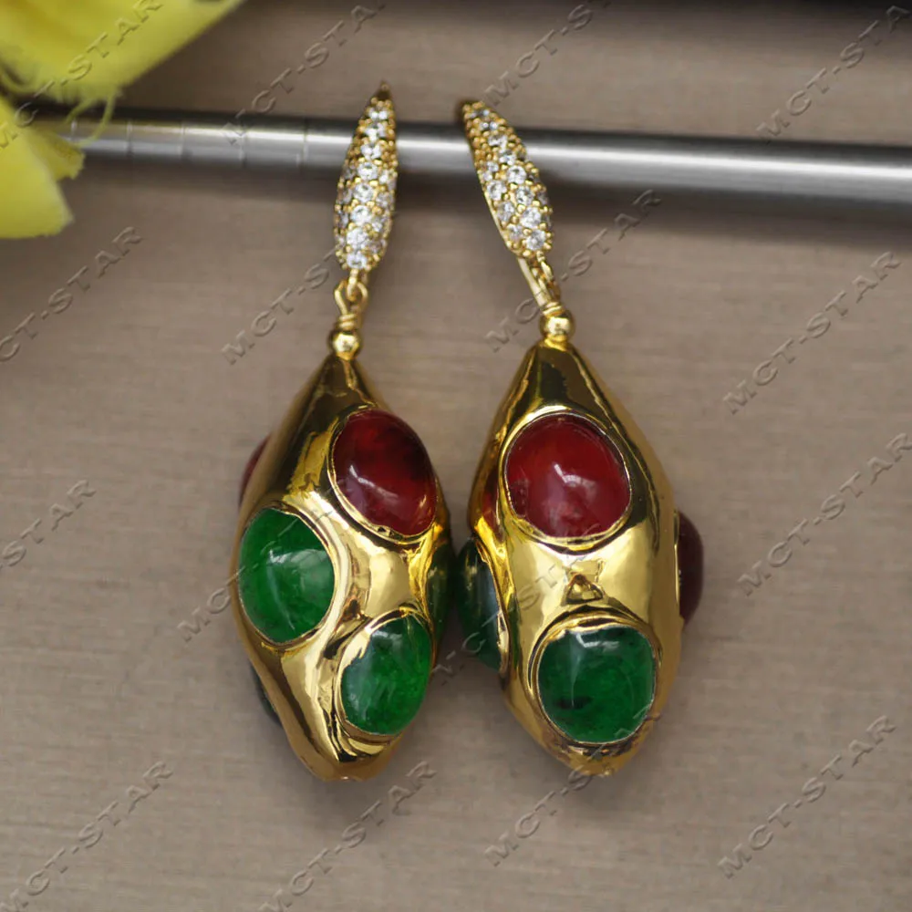 MTC·STAR 32mm Natural Red Green Agate Spiral Shape Dangle Earring CZ (Z14487)
MTC·STAR 32mm Natural Red Green Agate Spiral Shape Dangle Earring CZ (Z14487)