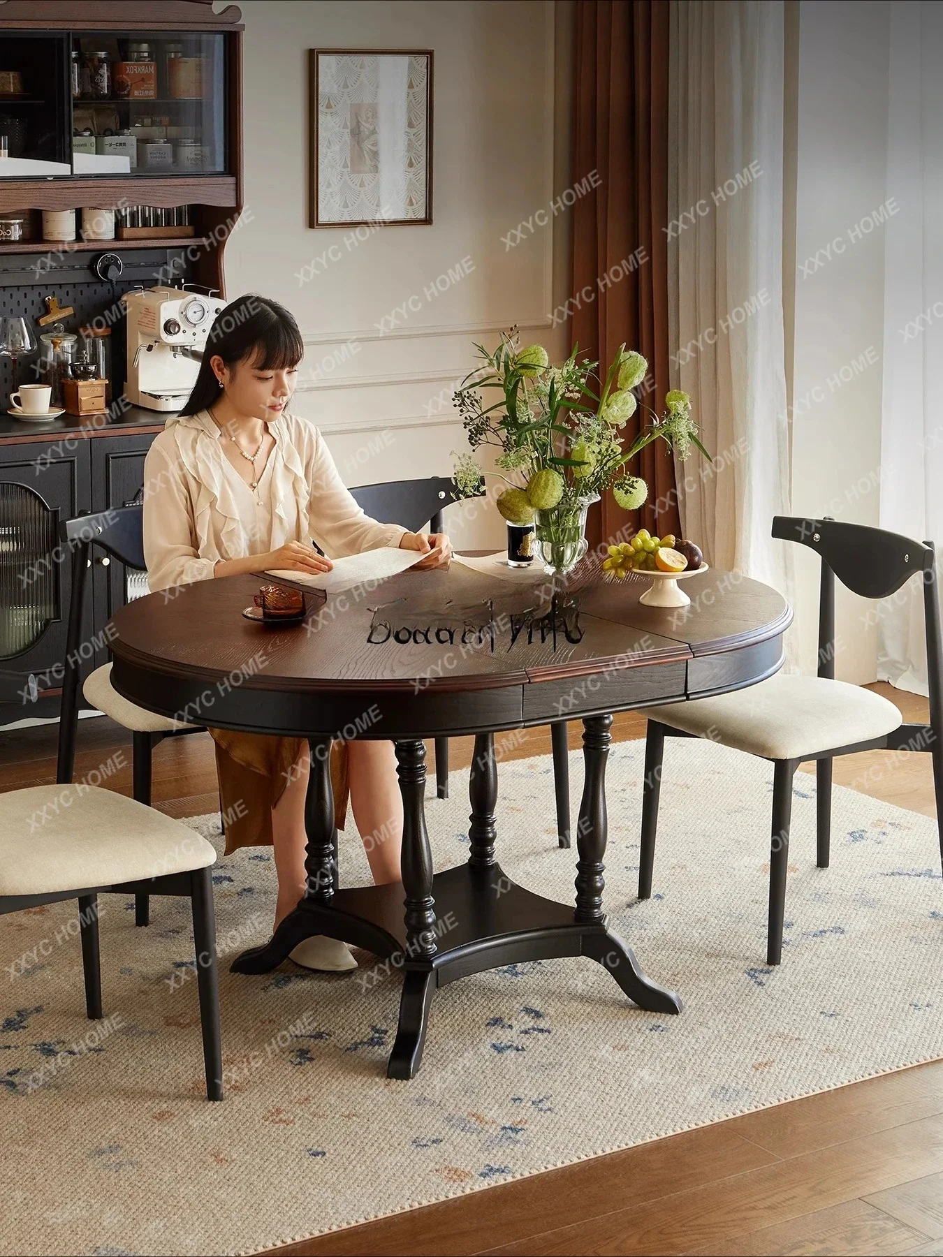 S French Solid Wood Retractable American Retro Small Apartment Household Round Table Living Room Folding Dining Table
S French Solid Wood Retractable American Retro Small Apartment Household Round Table Living Room Folding Dining Table