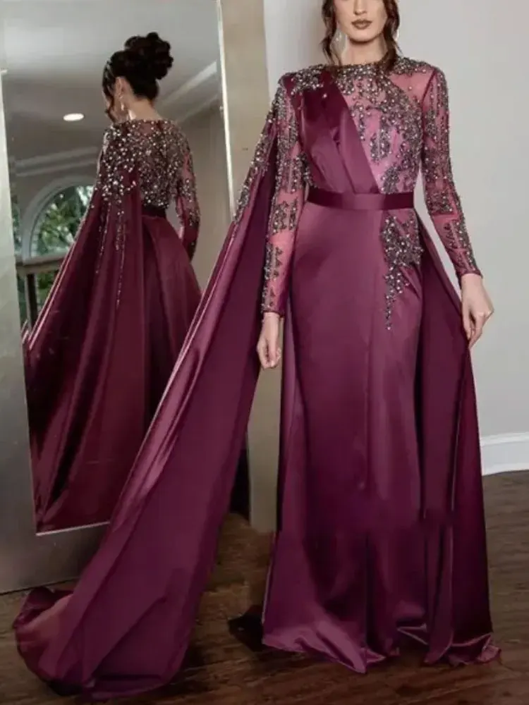 Grape Arabic Evening Dresses with Cape Long Sleeve Beaded Crystal Muslim Kaftan Formal Gown Satin A Line Middle East Prom Wear
Grape Arabic Evening Dresses with Cape Long Sleeve Beaded Crystal Muslim Kaftan Formal Gown Satin A Line Middle East Prom Wear