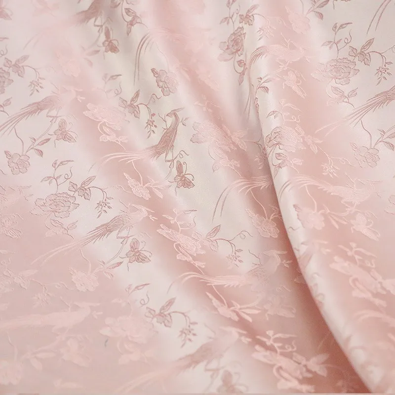 Silk Sambo satin jacquard fabric Hanfu cheongsam Chinese-style fashion designer
Silk Sambo satin jacquard fabric Hanfu cheongsam Chinese-style fashion designer