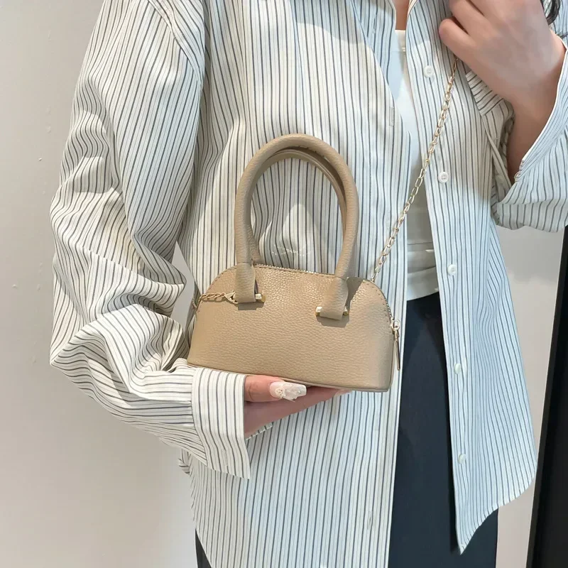 2025 Women's New Versatile Solid Color Fashionable Chain Strap Convertible Crossbody Bag - Daily Essentials for Ladies
2025 Women's New Versatile Solid Color Fashionable Chain Strap Convertible Crossbody Bag - Daily Essentials for Ladies