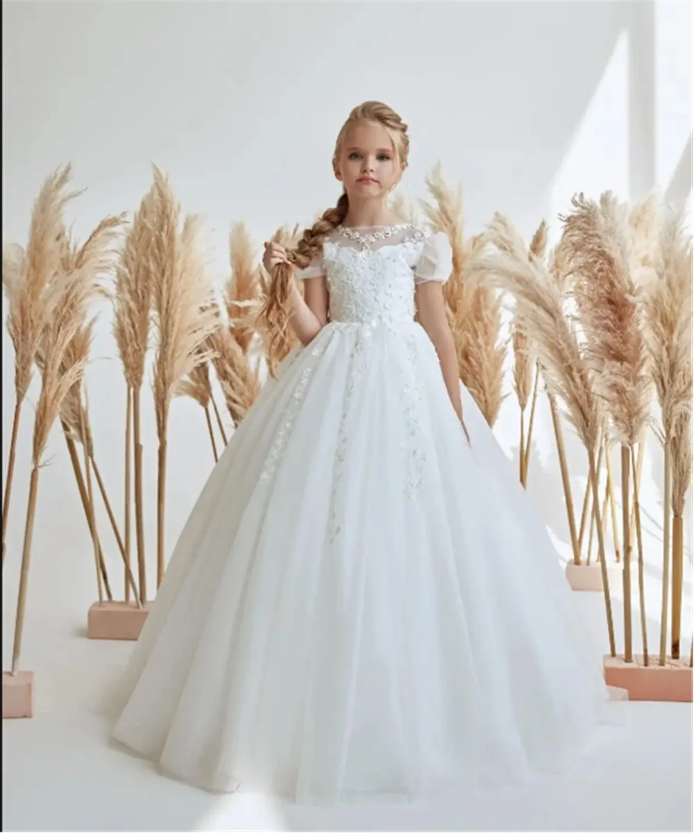 Elegant Customized Classic White Flower Girl Dresses Short Sleeve Princess Ball Gown For Kids Birthday Party First Communion
Elegant Customized Classic White Flower Girl Dresses Short Sleeve Princess Ball Gown For Kids Birthday Party First Communion