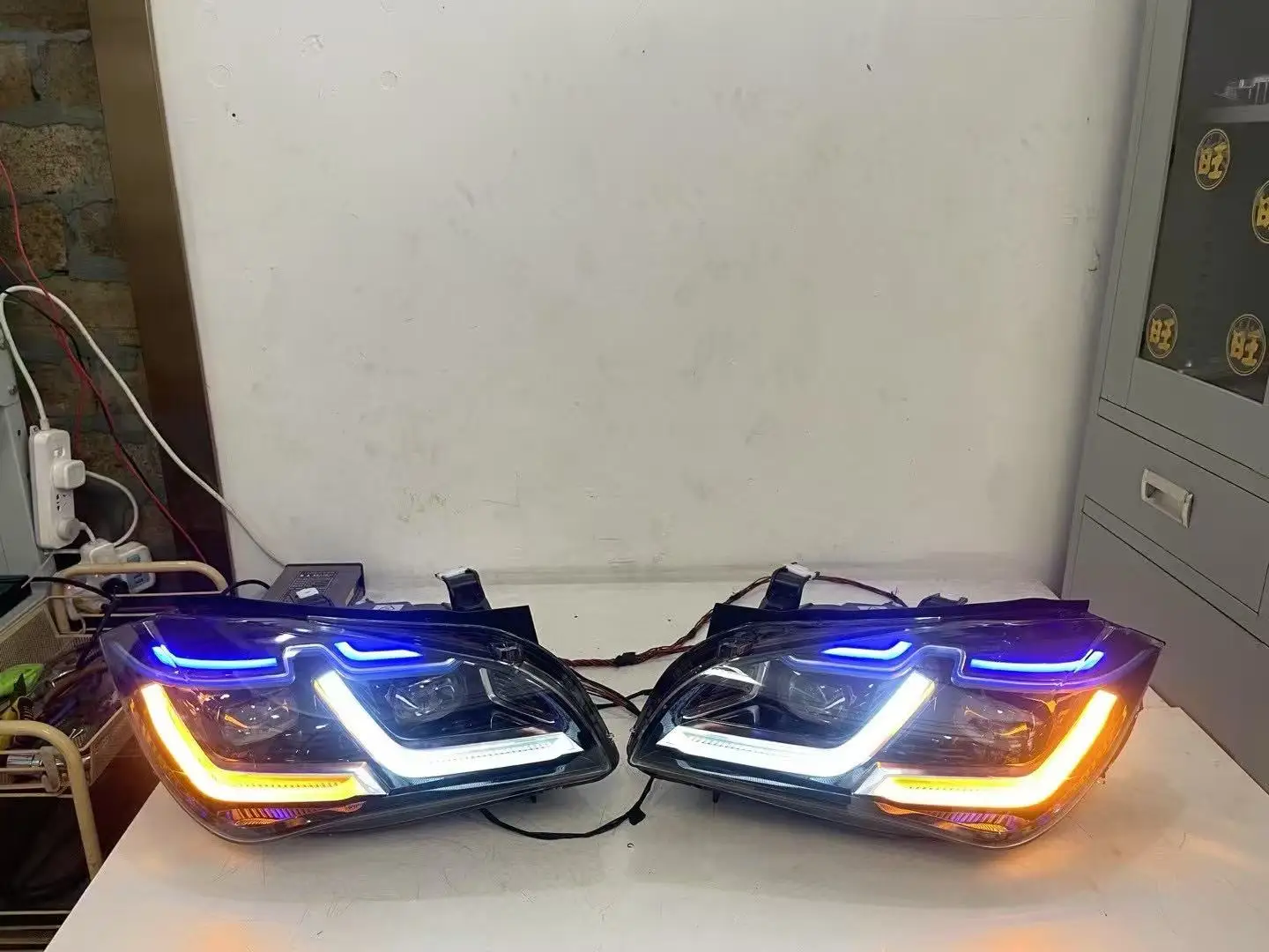 Fit For BMW X1 Headlight 2010-2015 BMW E84 Headlight Modified X1 LED Headlamp European Version Use For Upgrade Plug And Play
Fit For BMW X1 Headlight 2010-2015 BMW E84 Headlight Modified X1 LED Headlamp European Version Use For Upgrade Plug And Play