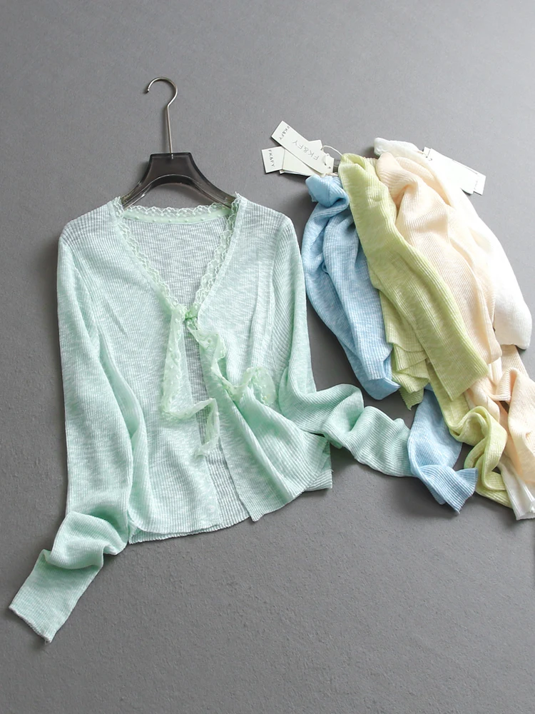Pure Color Ice Sensation Thin Lace Trim Short Sleeve Long Sleeve Women's Air Conditioner Knitted Sweater V-neck Button-up Sum...
Pure Color Ice Sensation Thin Lace Trim Short Sleeve Long Sleeve Women's Air Conditioner Knitted Sweater V-neck Button-up Sum...