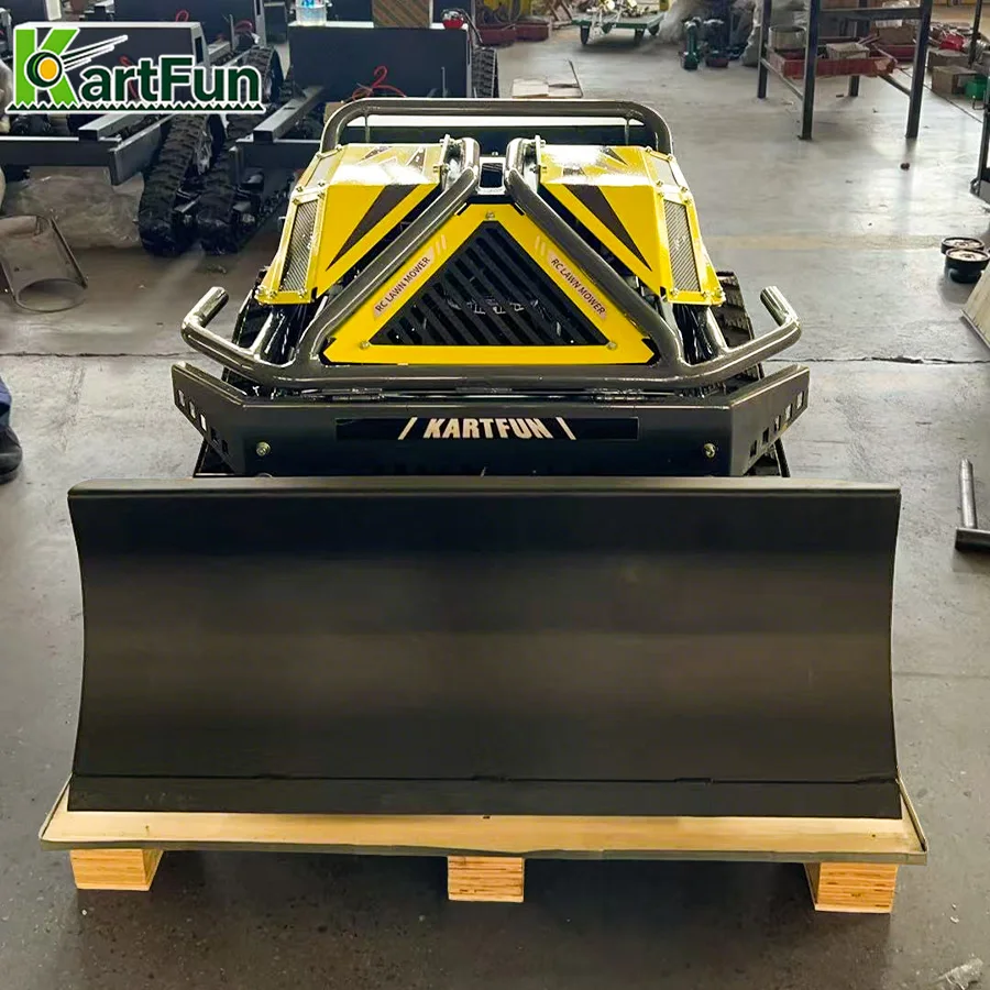 High Torque Remote Control Lawn Mower 196cc 800mm Cutting Width Gas Power RC Mower for Long Time Working Low Fuel Consumption
High Torque Remote Control Lawn Mower 196cc 800mm Cutting Width Gas Power RC Mower for Long Time Working Low Fuel Consumption