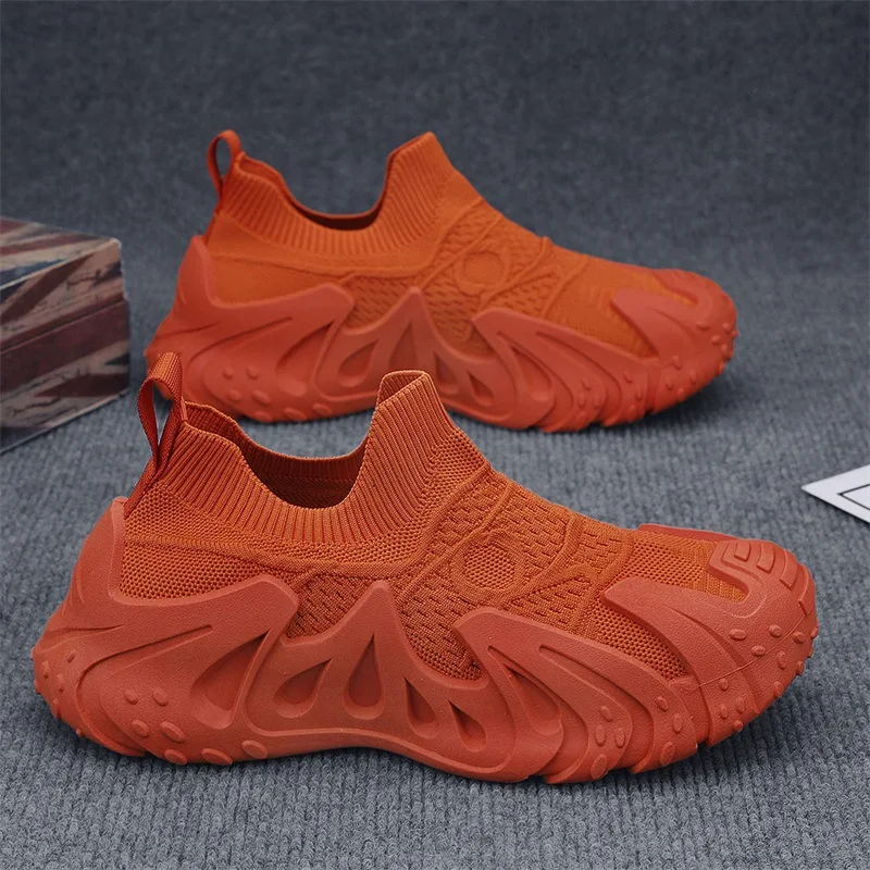 Men's shoes summer mesh breathable casual sports shoes thick sole height increasing running dad shoes
Men's shoes summer mesh breathable casual sports shoes thick sole height increasing running dad shoes