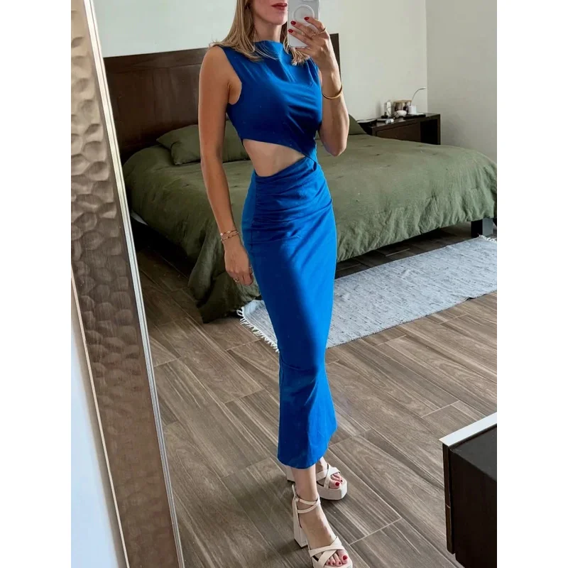 Elegant Slim Long Dress for Women Romantic Blue Sleeveless Hollow Waist Design Summer Fashion 2025 Simple Lady's Gown
Elegant Slim Long Dress for Women Romantic Blue Sleeveless Hollow Waist Design Summer Fashion 2025 Simple Lady's Gown