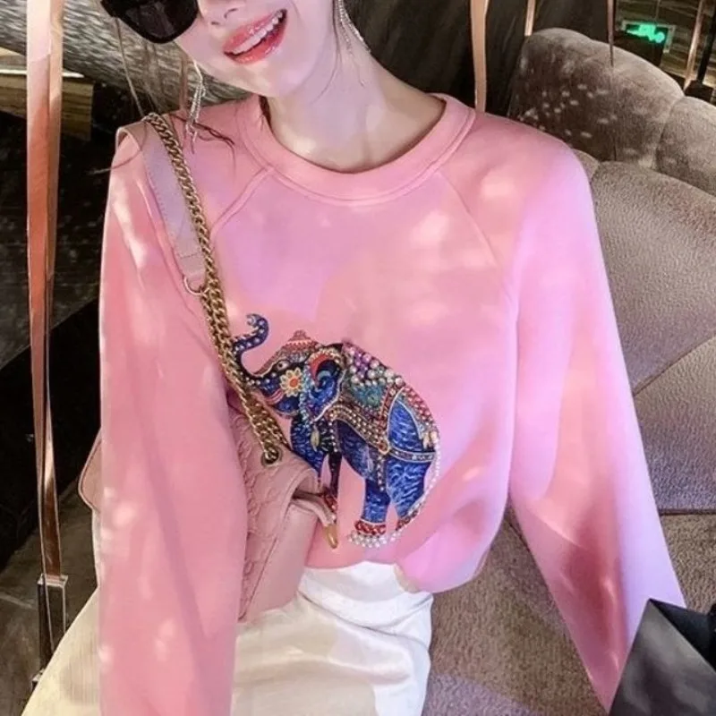 Women's Pullover Solid Color Round Neck Animal Printed Sweatshirts Autumn and Winter 2023 New Long Sleeve Loose Beading Tops
Women's Pullover Solid Color Round Neck Animal Printed Sweatshirts Autumn and Winter 2023 New Long Sleeve Loose Beading Tops