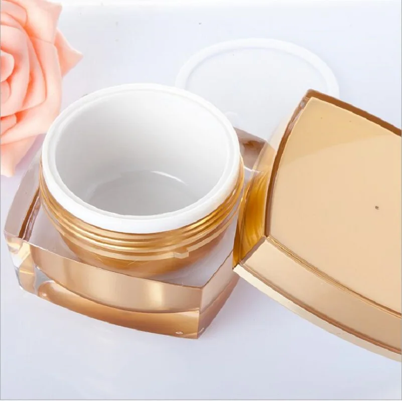50G gold square shape plastic acrylic jar/pot/tin bottle night cream/eye cream/gel/essnce/moisturizer/plastic jar packing
50G gold square shape plastic acrylic jar/pot/tin bottle night cream/eye cream/gel/essnce/moisturizer/plastic jar packing