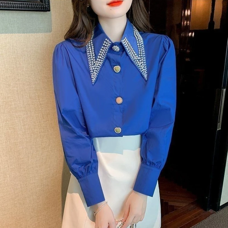 Элегантная винтажная женская рубашка 2026 года с бисером и стразами, с длинным рукавом, свободного кроя, для весны и осени Мода
Элегантная винтажная женская рубашка 2026 года с бисером и стразами, с длинным рукавом, свободного кроя, для весны и осени Мода