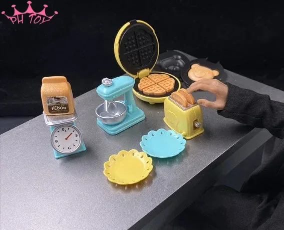 1/6 Scale Mini Toaster Breakfast Cooking Tools Kitchenware Scene Accessory Model for 12'' Action Figure Doll Collection DIY
1/6 Scale Mini Toaster Breakfast Cooking Tools Kitchenware Scene Accessory Model for 12'' Action Figure Doll Collection DIY