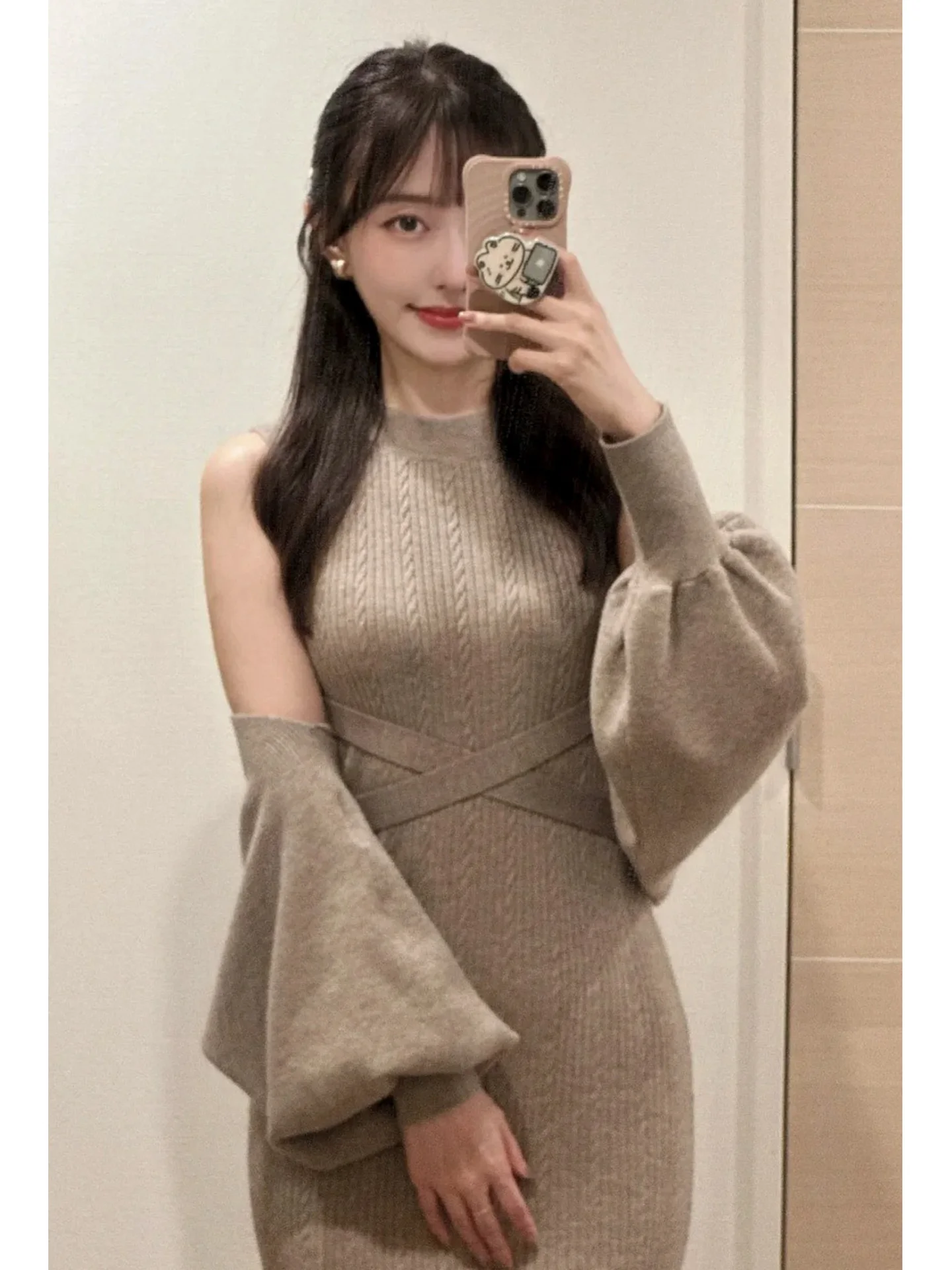 High Neck Knitted Vest Long Skirt Cross Cape Lantern Sleeve Autumn Clear Style Women's Polyester Fiber Fashionable Casual Wear
High Neck Knitted Vest Long Skirt Cross Cape Lantern Sleeve Autumn Clear Style Women's Polyester Fiber Fashionable Casual Wear