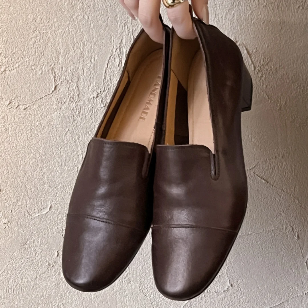Women's cow leather round toe slip-on 3.5cm thick low heel loafers high quality soft comfortable casual female OL style shoes
Women's cow leather round toe slip-on 3.5cm thick low heel loafers high quality soft comfortable casual female OL style shoes
