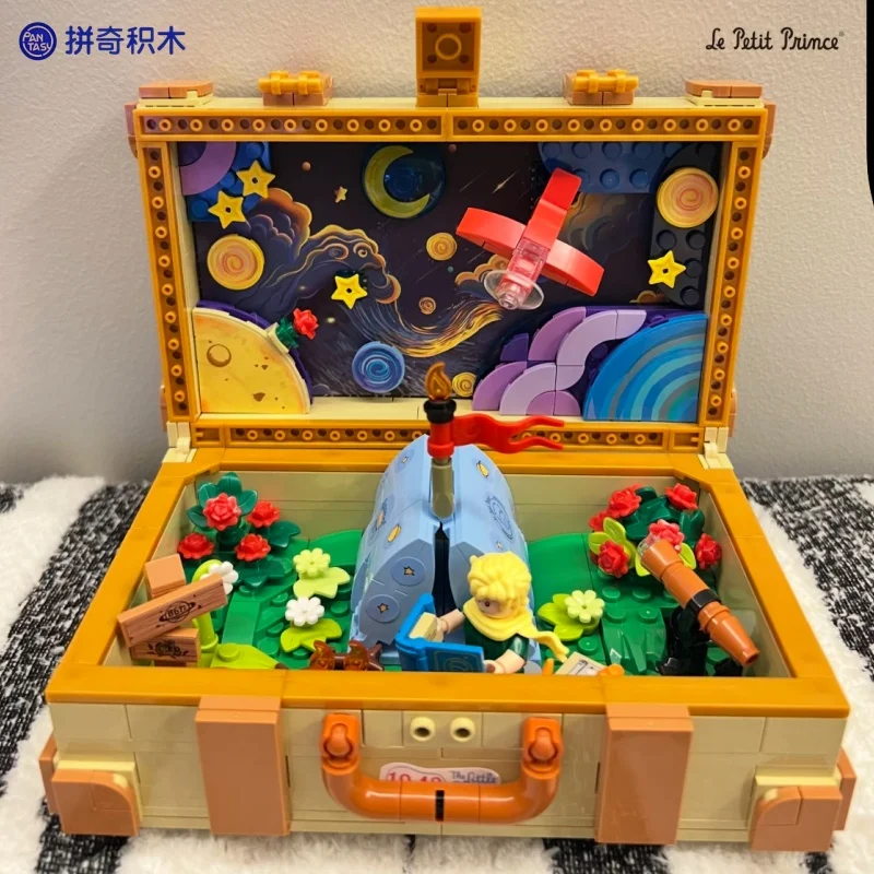 Pantasy The Little Prince Building Blocks 80th Anniversary Classic Suitcase Assembly Model Toy Desktop Decoration Ornament Gift
Pantasy The Little Prince Building Blocks 80th Anniversary Classic Suitcase Assembly Model Toy Desktop Decoration Ornament Gift