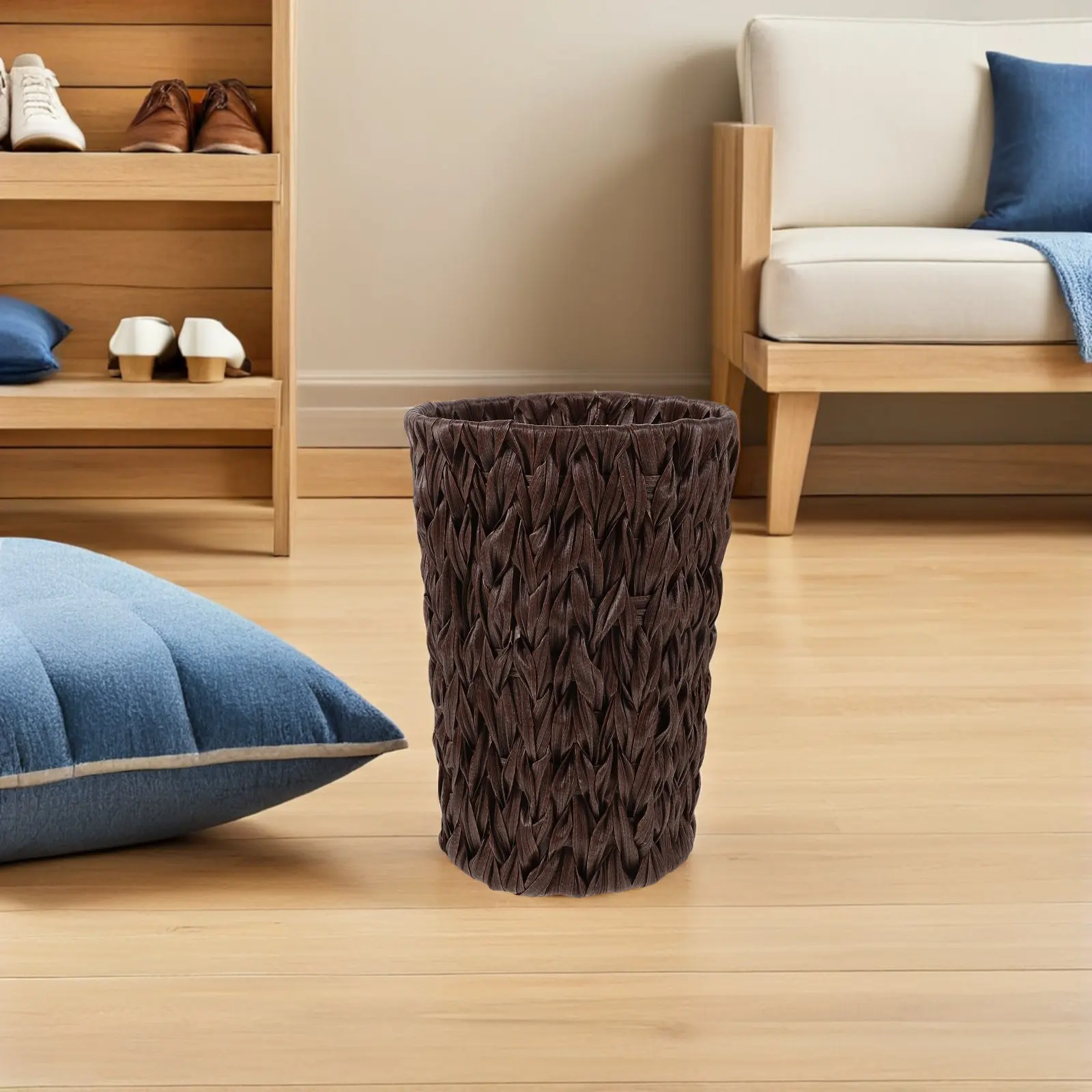 Retro Vintage Wicker Trash Can Rustic Desktop Waste Basket Imitation Rattan Decorative Trash Bin for Office Bedroom Bathroom
Retro Vintage Wicker Trash Can Rustic Desktop Waste Basket Imitation Rattan Decorative Trash Bin for Office Bedroom Bathroom