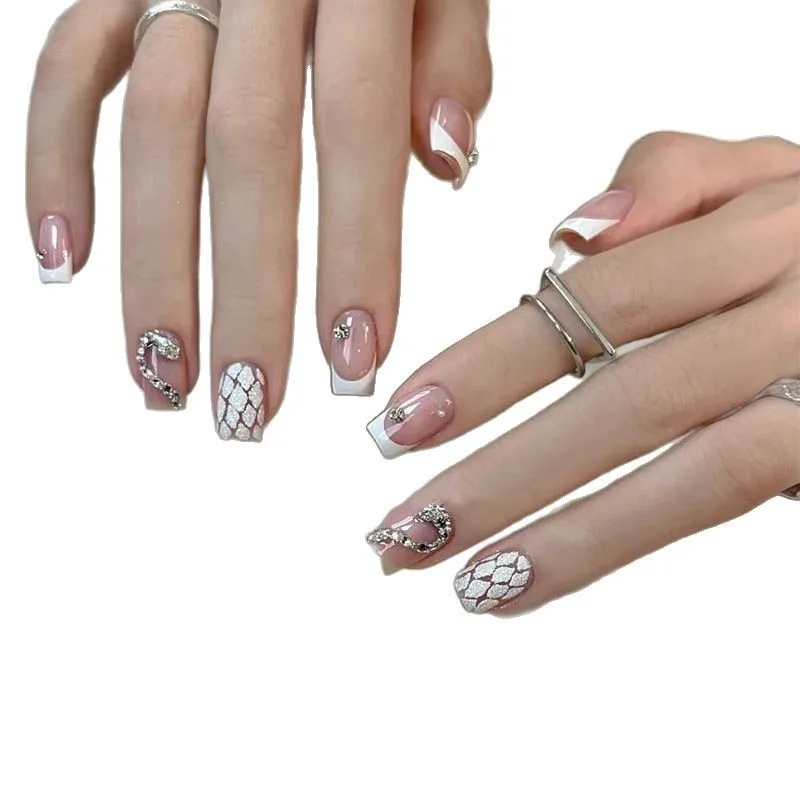 Hand-worn nail snakehead French white rhombus temperament nail patch advanced sense whitening nail patch
Hand-worn nail snakehead French white rhombus temperament nail patch advanced sense whitening nail patch