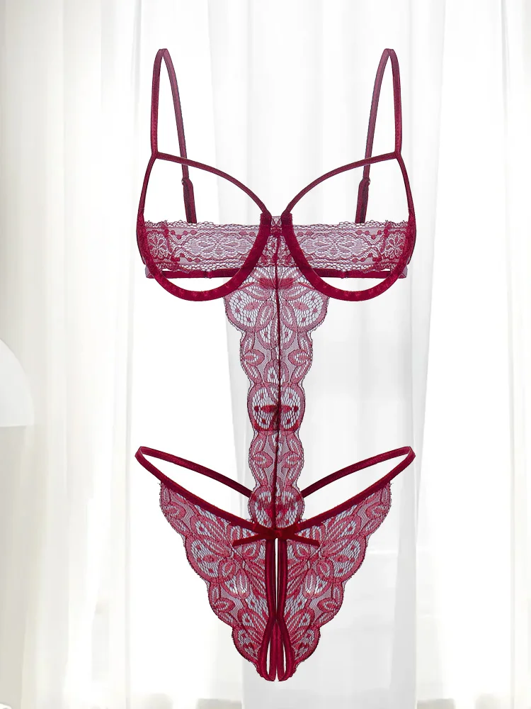 Sexy Lingerie Set Hollowed Out Lace With Steel Bra Underwear Sets women one size bodysuit
Sexy Lingerie Set Hollowed Out Lace With Steel Bra Underwear Sets women one size bodysuit
