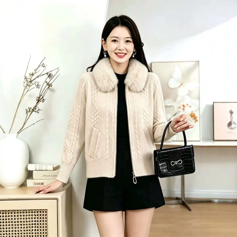 Cardigan Women Knitted New Model Fashion Europe and America Autumn and Winter Fur Collar Zipper Coat Keep Warm Temperament Top
Cardigan Women Knitted New Model Fashion Europe and America Autumn and Winter Fur Collar Zipper Coat Keep Warm Temperament Top