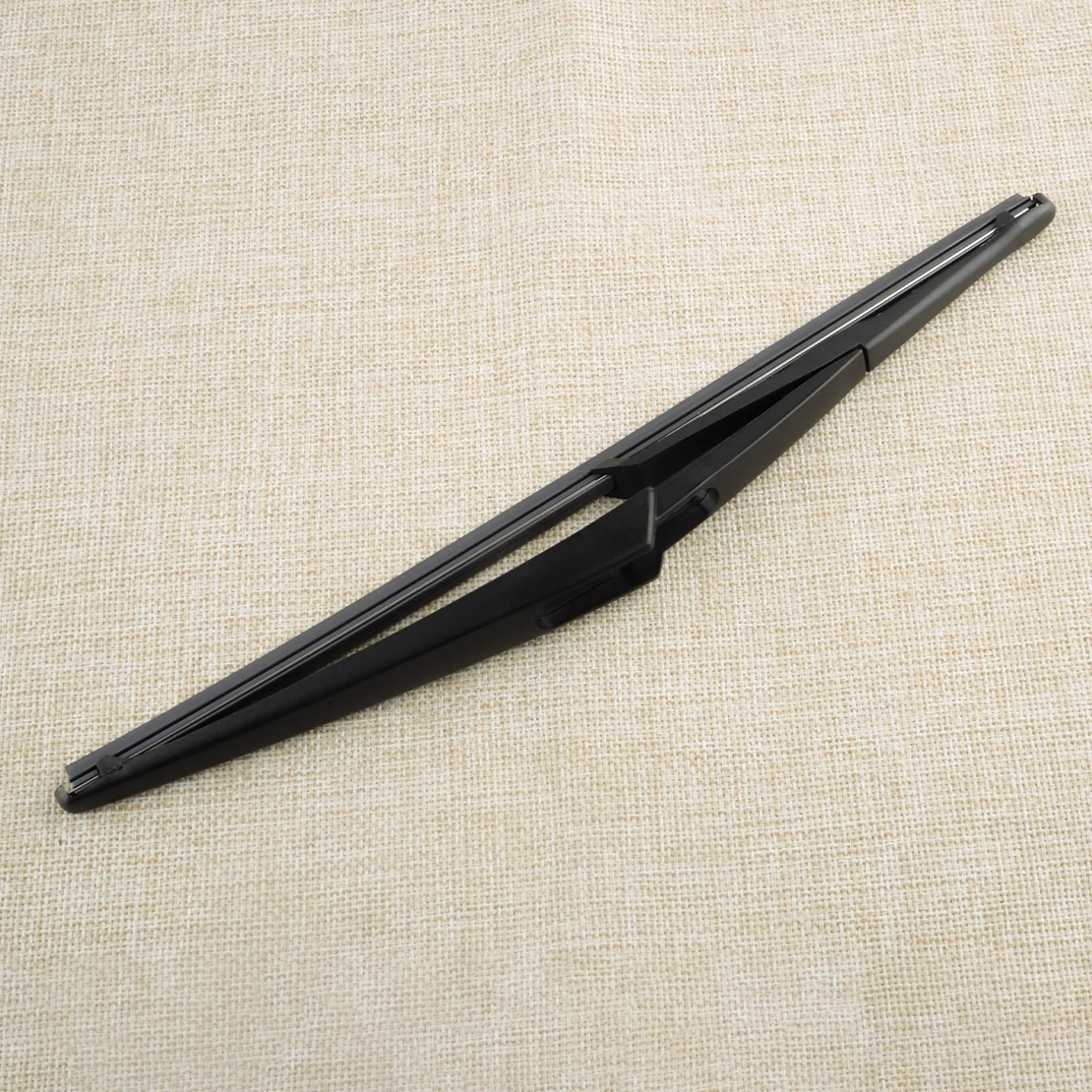 Black Rear Windscreen Wiper Blade A1648200744 Fit for Mercedes Benz M W166 W164 ML320 ML350 ML450 ML500 ML550 ML63
Black Rear Windscreen Wiper Blade A1648200744 Fit for Mercedes Benz M W166 W164 ML320 ML350 ML450 ML500 ML550 ML63